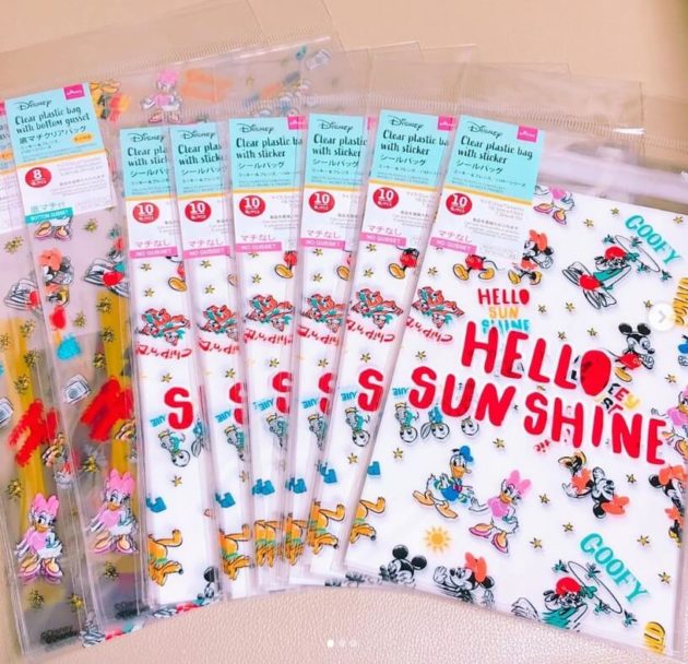 セリア・ダイソーの包装紙は何がある？おしゃれな100均の包装紙41選