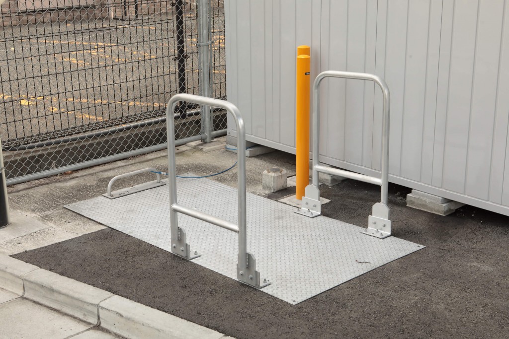 車庫飛ばしとは。車庫証明の距離と測り方チューリッヒ