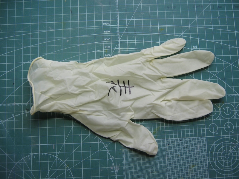 完成させたプラモデル作品の必須アイテム おすすめ白手袋 ７選きょうちゃんのプラログ