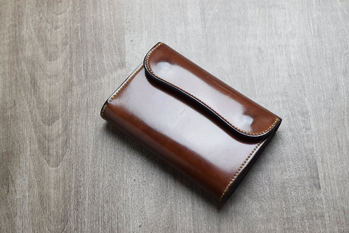 コードバンとブライドルの特徴を徹底解説