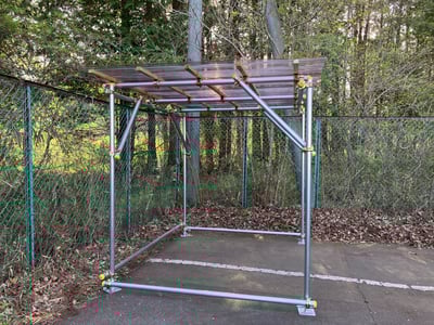 バイクガレージをDIYし、日常的に趣味を楽しむ。GARAGE LIFELIFE LABEL Magazine ライフレーベルマガジン