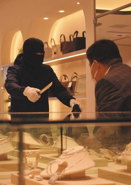 千葉の質店で強盗予備疑いで2人逮捕 1人は神奈川の強盗致傷で起訴千葉県 ：朝日新聞