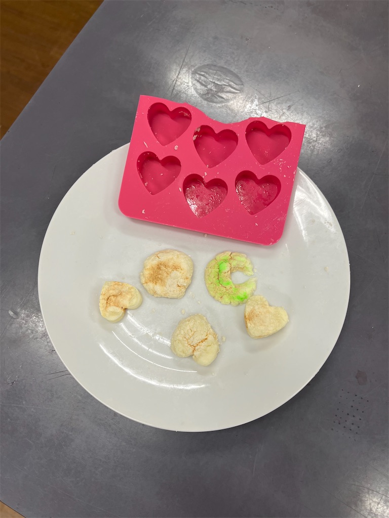 牛乳でプラスチックを作ってみよう！STEAM THE MEDIA