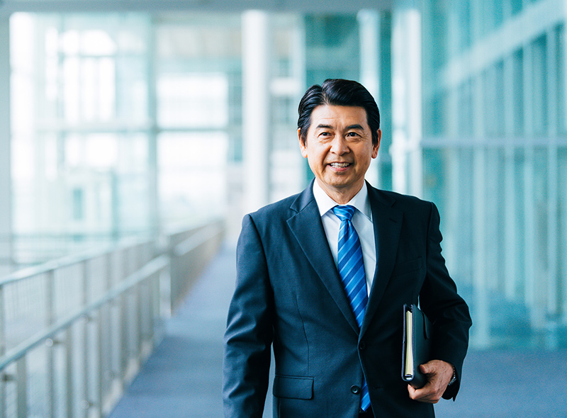 ビジネス写真の撮影におすすめのスタジオインディプロフィール写真_大阪梅田店