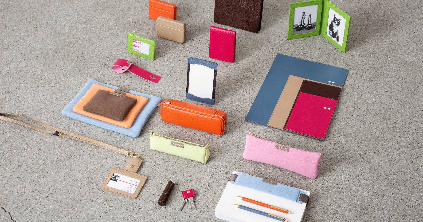 楽天市場 伊東屋 アルバム 日用品雑貨・文房具・手芸 の通販