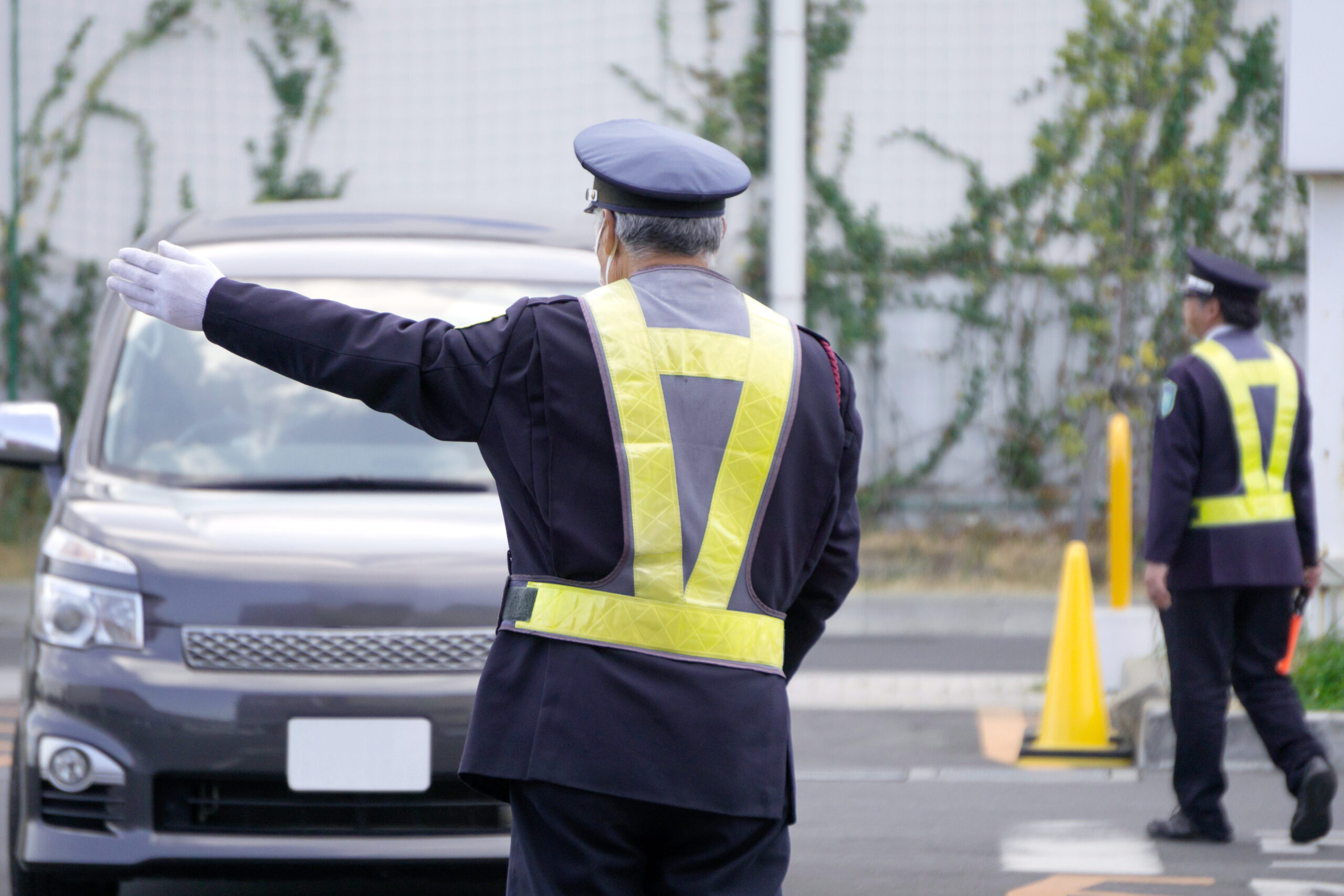 円滑な交通整理を！交通警備のポイント