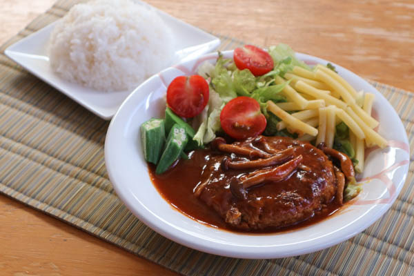 にじぱん】筑前町の焼き立て・おいしいパン屋さん 駐車場完備で便利です | よっしーの小郡見聞録