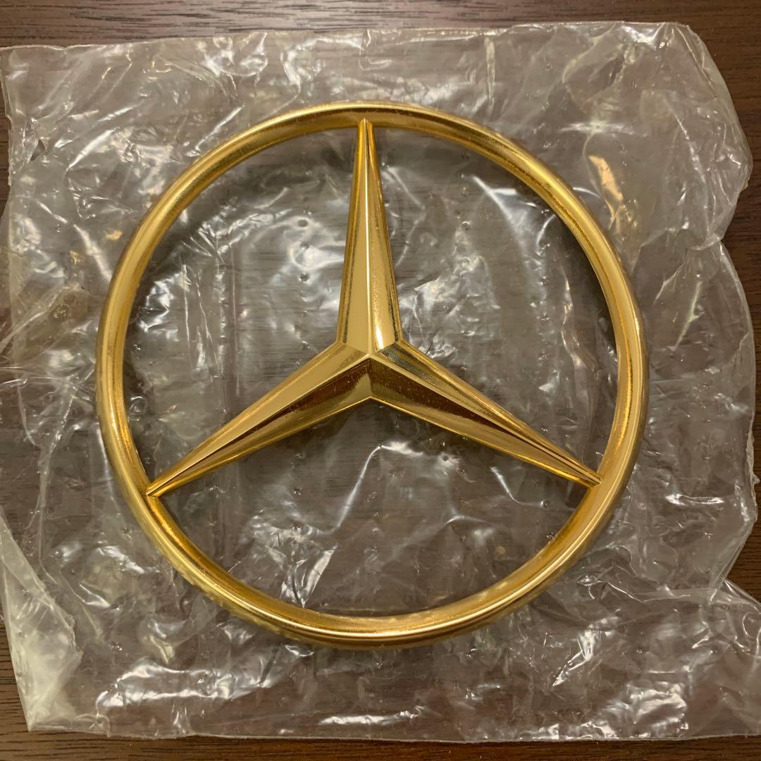 Mercedes-Benzのエンブレムに込められた意味。シュテルン天王寺 公式