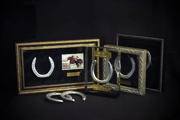 HERMES エルメス パドックシュバル 蹄鉄 バッグチャーム キーホルダー カーフ レディース ブランド京の蔵小牧 ネット販売部