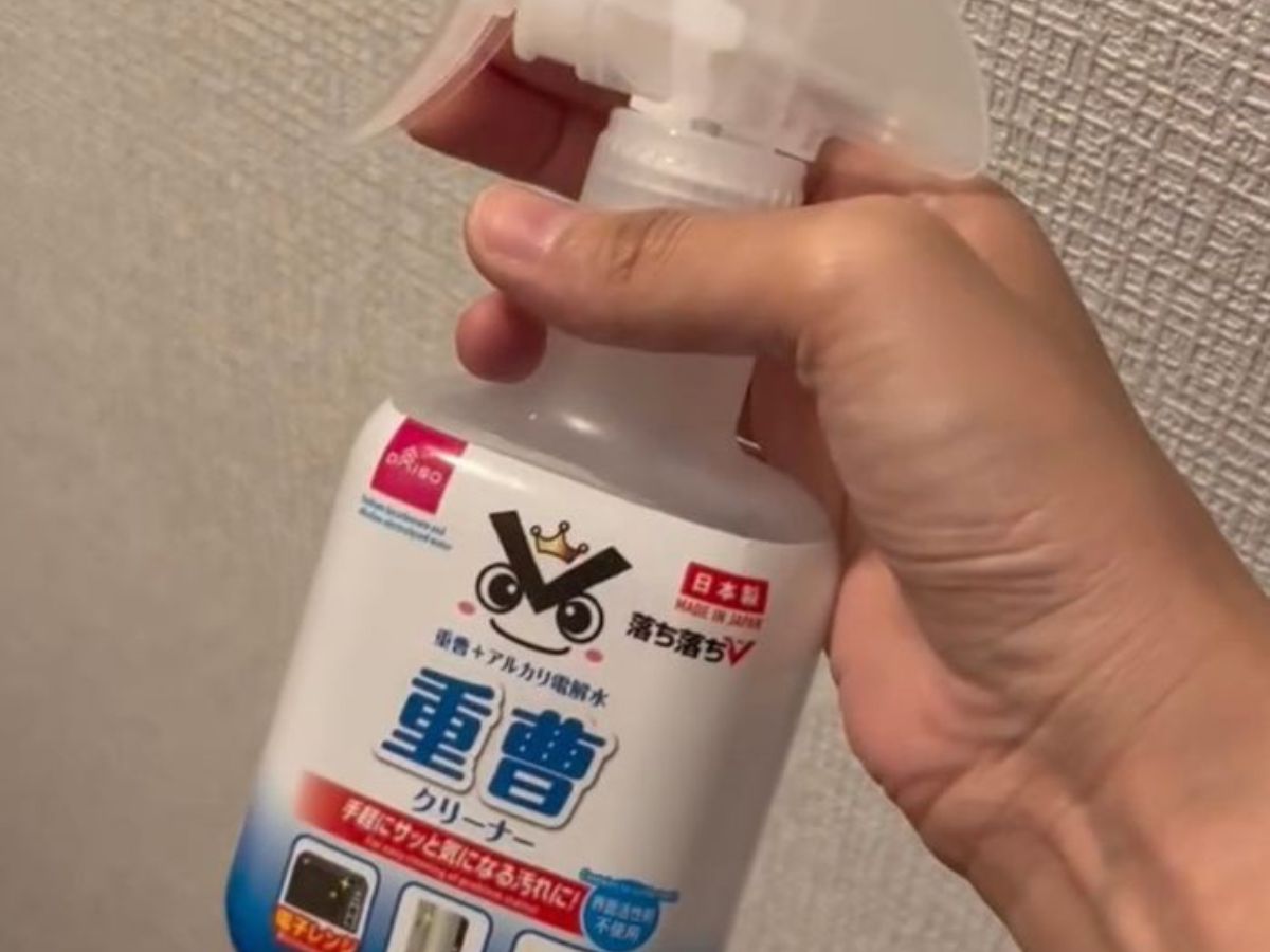 セスキ炭酸 クリーナースプレーDAISOの口コミ - 超優秀！100均で買えるおすすめコスメ！便利な重曹クリーナー‼️ 粉の重曹もあるんですが by絶不調 混合肌 20代後半LIPS