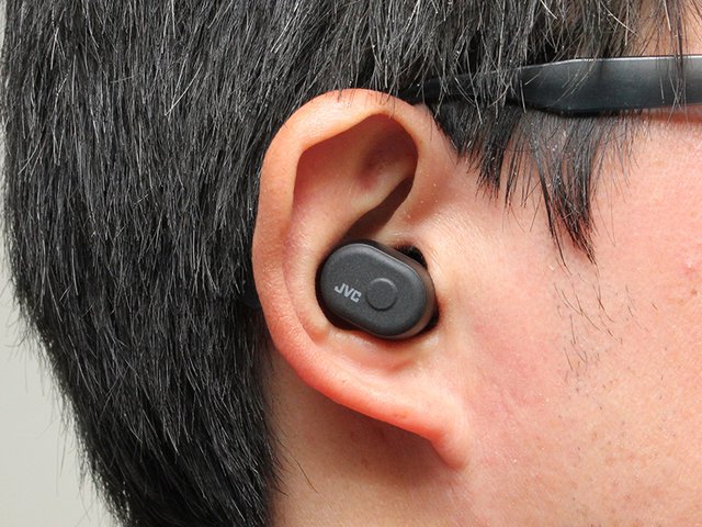 アクセサリー感覚で装着できて耳をふさがないVictorのイヤーカフ型ワイヤレスイヤホン「HA-NP1T」レビュー - GIGAZINE