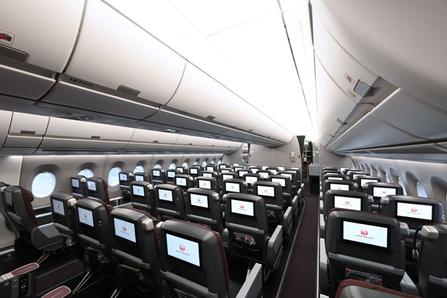 働き方特集 フルリモート・フルフレックスで働くエンジニアの勤務形態について株式会社var