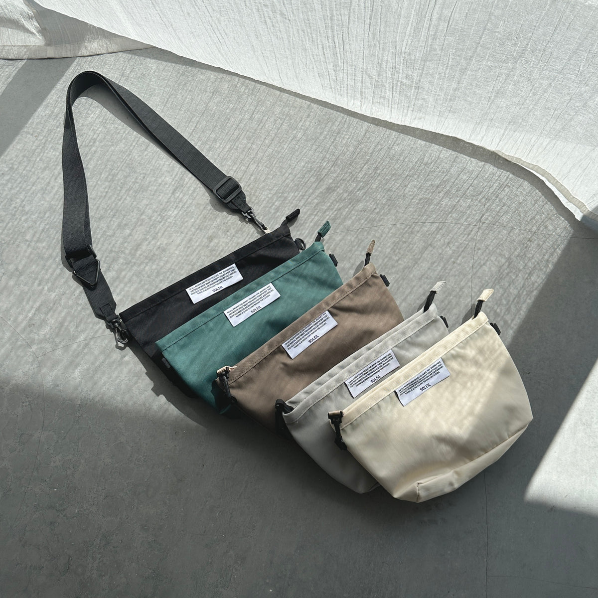 商品カテゴリー ショルダーバッグ analogico アナロジコ