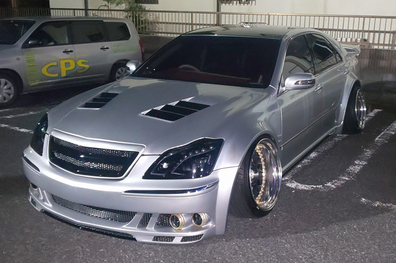 ≪改造車 セダン買取≫埼玉県で査定！イデアルエアサス&キャリパー、エイムゲインエアロなど組んだクラウン GRS204 ‼