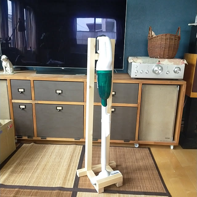 自作 掃除機 スタンド 完成？ただいま キッチンに夢中