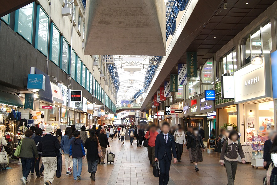 神戸市内でお酒の飲めるお店 居酒屋等 が集まっている所はどこですか？ビジネスホ- Yahoo!知恵袋