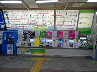 目黒駅 正面口,東口,西口,ホーム,線路の風景 写真と出口情報- 東京フォト鉄道