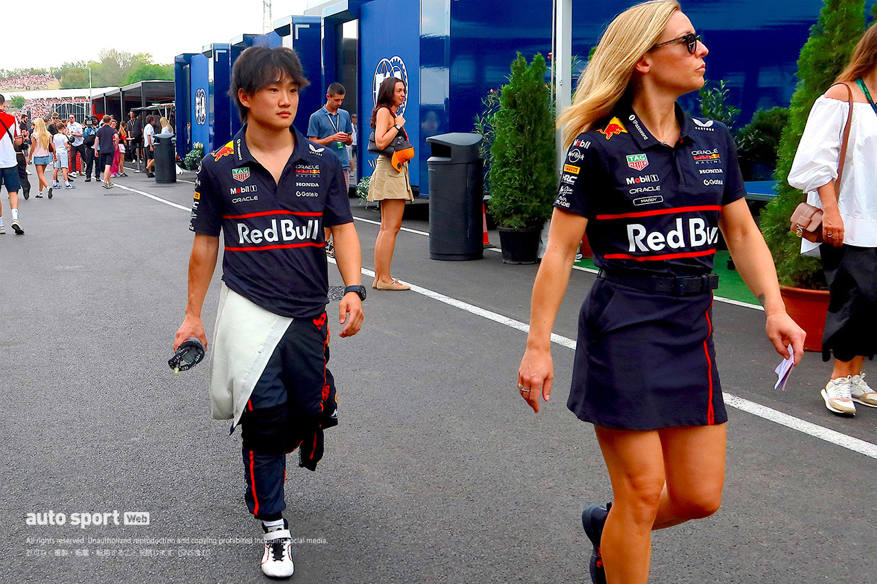 七三オールバック ツイストパーマ ビジネス かき上げヘア：L021544006アフロート ディル AFLOATD'L のヘアスタイルホットペッパービューティ