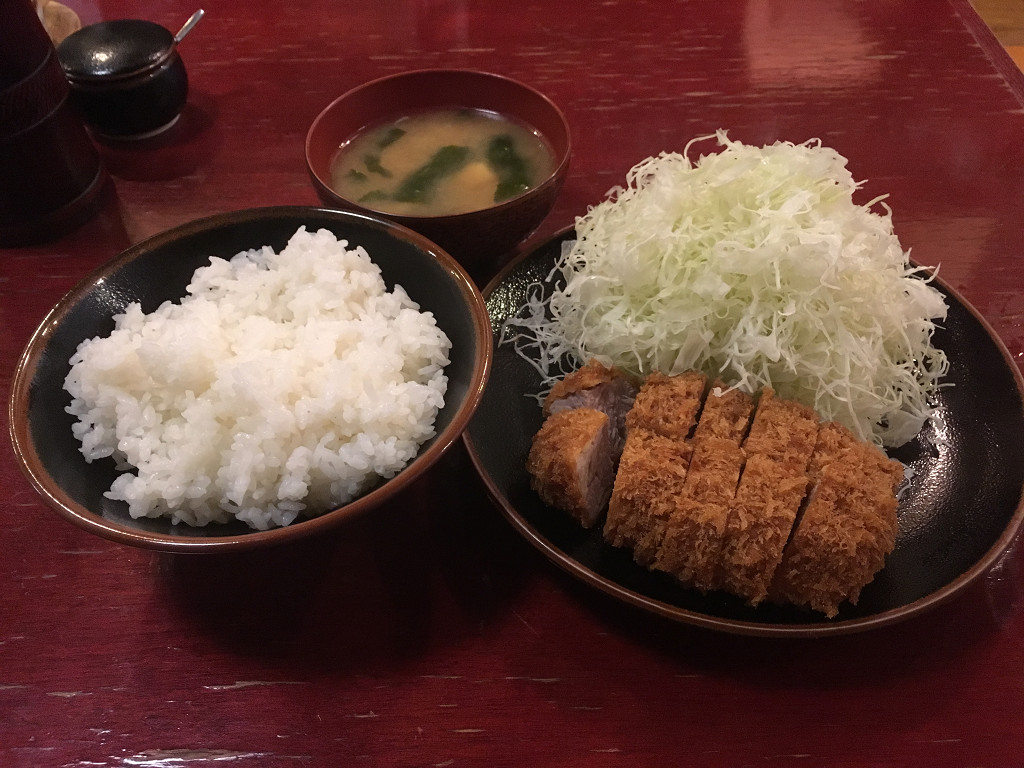 五反田「清竹」手羽餃子に舌鼓！一人飲みにもおすすめの居心地よしの老舗居酒屋 | せんべろnet