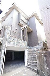 名古屋市瑞穂区 屋根付き駐車場あり！日当たり良好・ロフト・土間付き新築戸建て賃貸物件名古屋の空室対策リフォームは有限会社レトロ・デザイン