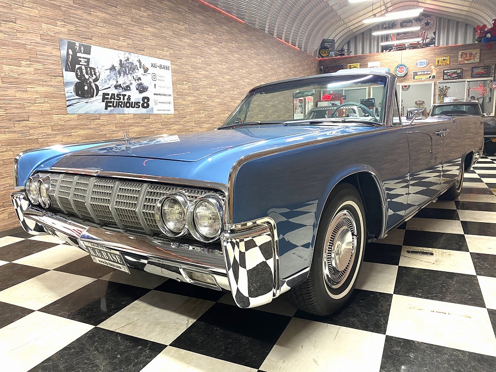 世界の自動車年鑑第106回 「リンカーン コンチネンタル」 1970年モデル- LAWRENCE - E-RIDE x LIFESTYLE +α