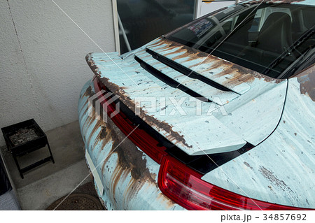 ボロボロになった「幻の車」 日本の技術者たちが奇跡を起こす！ – grapeグレイプ