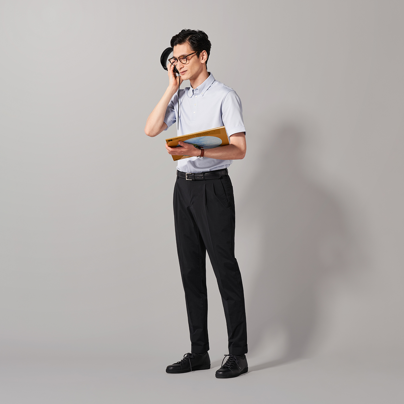 ビジネスポロシャツをおしゃれに着こなすには？ 選び方とコーデの基本を紹介オーダーシャツ SOLVE ソルブ 公式通販