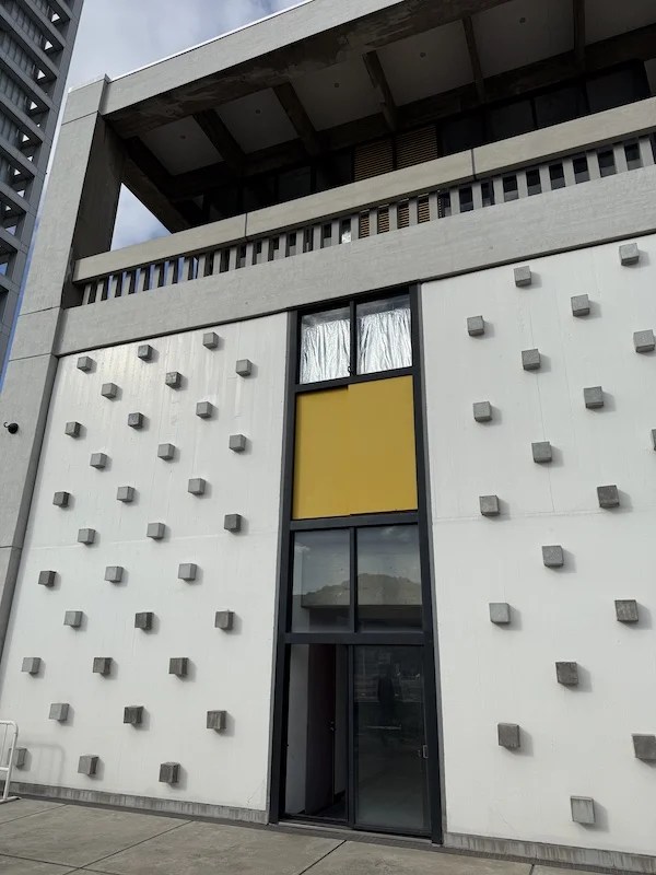 国の重要文化財に指定された丹下健三設計 香川県庁舎旧本館・東館 はインテリアも評価の対象に - TECTURE MAG テクチャーマガジン空間デザイン・建築メディア