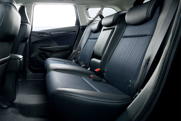 シャトル ホンダ の価格・新型情報新車探し・新車情報なら クルマーノ 自動車カタログ