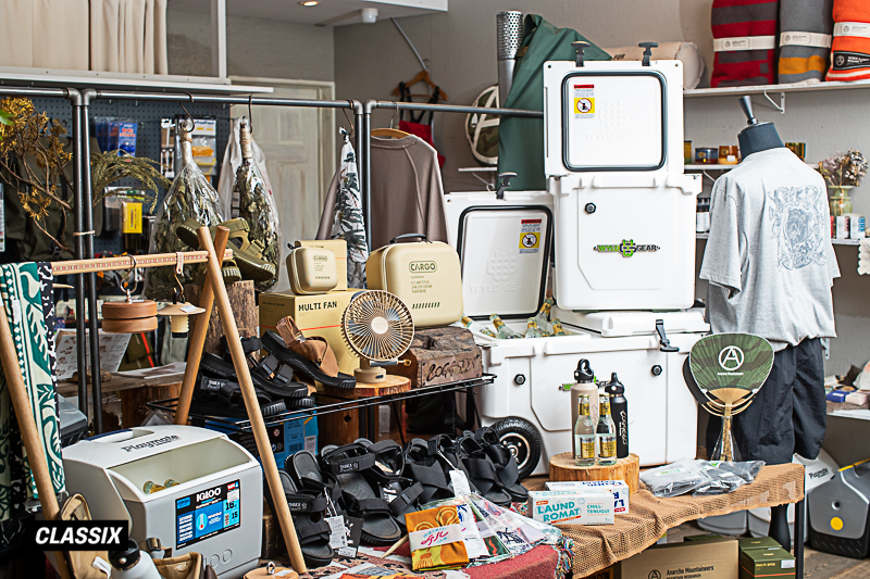 楽天市場公式グッズ NFL ジェッツ アーロン・ロジャース パーカー Majestic マジェスティック レディース ブラックWomen'sLeopard LS Player N&N Crop Hoodie: Fanatics公式ストア 楽天市場店