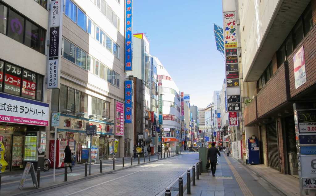 20選】千葉県の一人で行けるおすすめの出会いの場｜立ち飲み屋・相席屋・ラウンジ・クラブ・バー・ナンパスポット | マッチングライフ