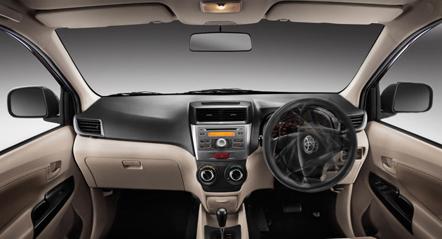 日本の道にも合う!? トヨタのイケメン7人乗り「アバンザ」とはくるまのニュース