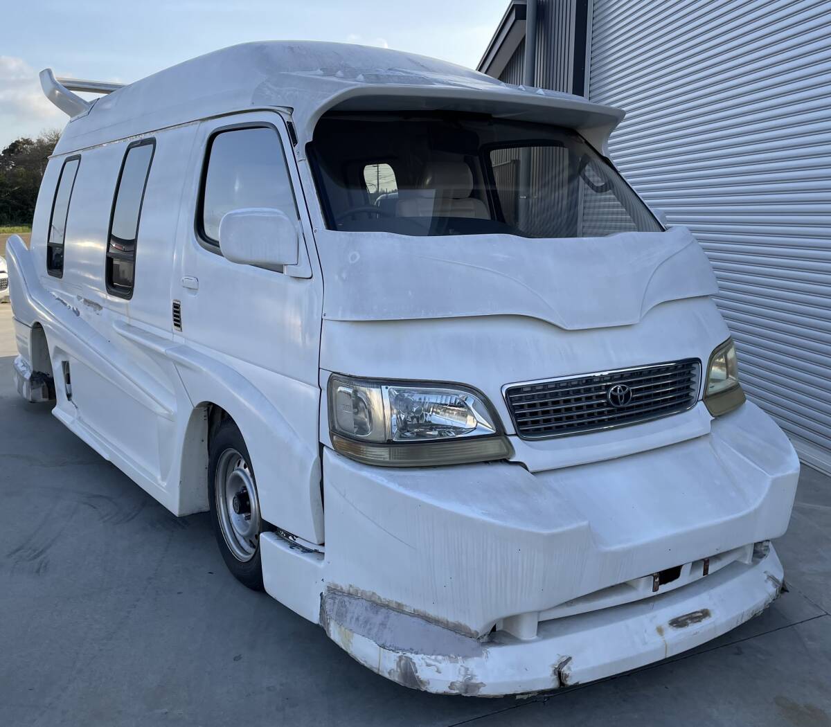 トヨタ ハイエース 3.0 デラックス ロング ディーゼル キャンピング バニング の中古車詳細148,000km, 薄青, 北海道, 75万円中古車情報・中古車検索なら 車選びドットコム