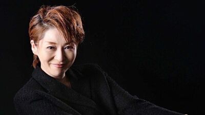 帆純まひろ】明日海りおさん、柚香光さんから教わった美容・メイク！【元宝塚歌劇団・花組男役スター】 | antenna[アンテナ]