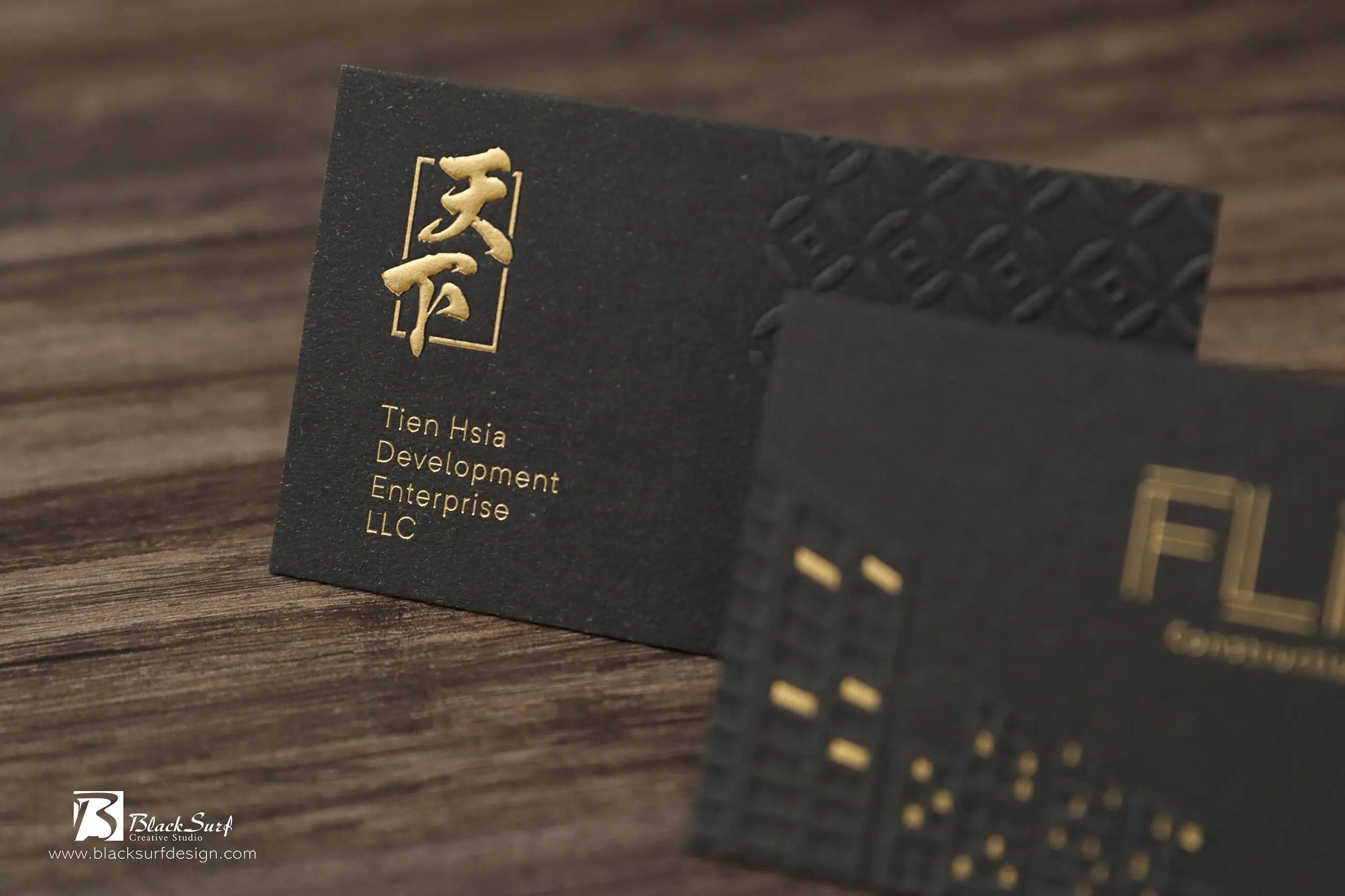 名片設計質感名片設計師讓您的品牌成為行走的招牌！高雄名片報價＆獨一無二的設計眉角- 高雄平面設計推薦Ivory Design 象牙設計