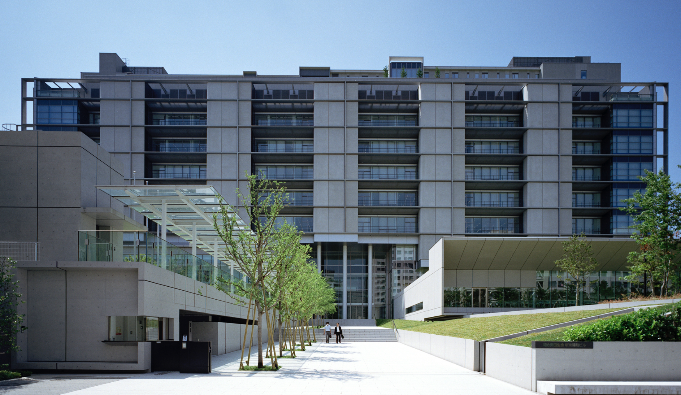 明治安田生命新東陽町ビル、社員食堂・職員食堂シダックスグループ 委託事例