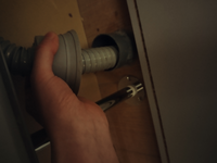 ゴキブリの侵入経路がわからない方必見！隙間を塞ぐ侵入防止対策のコツ害虫駆除110番