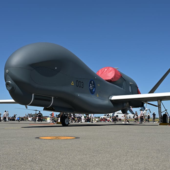 無人偵察機「グローバルホーク」を三沢基地に配備へ