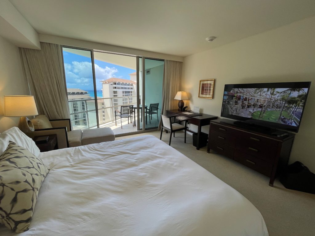 米大統領選から1年、トランプタワーの価格は低迷 - WSJ