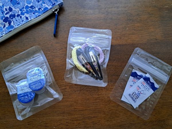 カードサイズチャック付き袋ジップロックフリマアプリ ラクマ