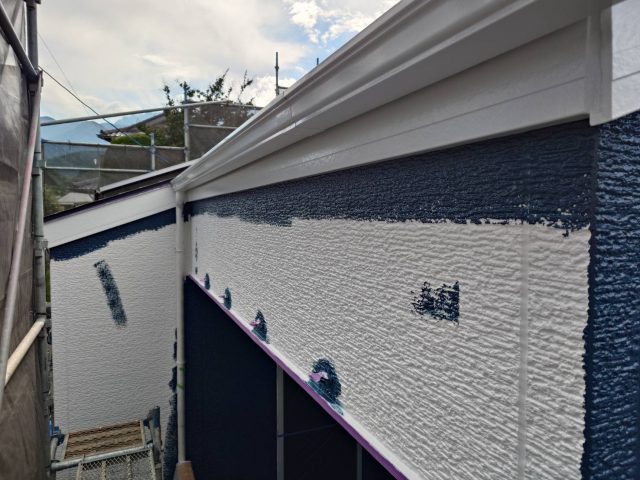 メンテナンスフリーの素材ログハウスのビックボックス