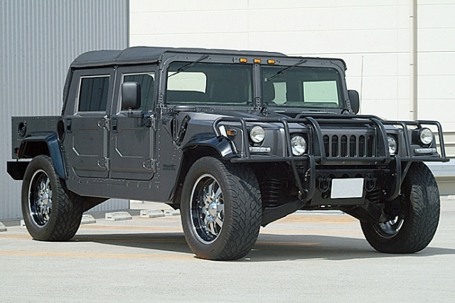 ASCII.jp：憧れの米軍車両「HMMWV ハンヴィー 」を手に入れた！1 3