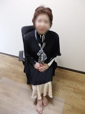 駿河屋 -【アダルト】<中古>スケ透けエロマダムVII 有閑マダムよし乃さん34才（ＡＶ）