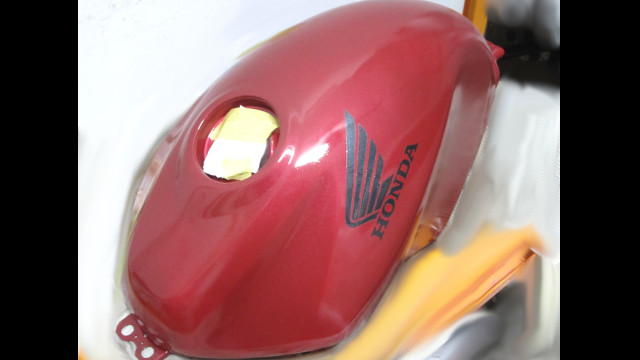 BSAタンク自家塗装②SR400 Funny Innovation