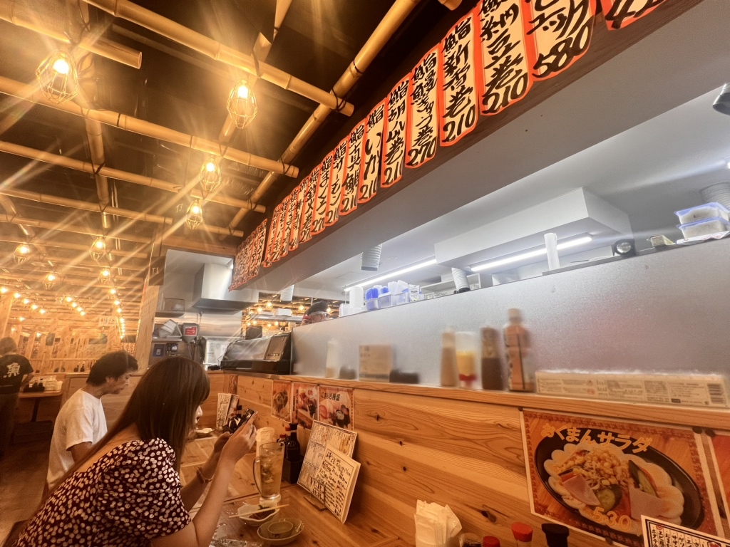 単なる餃子屋ではない「餃子屋 社領」（神戸・三宮） | foodish：雑食記