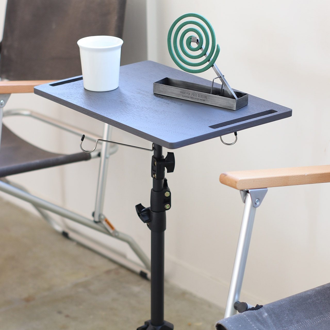 三脚テーブル Amazon三脚テーブル ソロキャンプ必需 カメラ三脚に