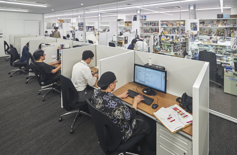 作業効率UP!!集中力が高まる仕事部屋のレイアウト学習机・デスクのコイズミファニテック株式会社