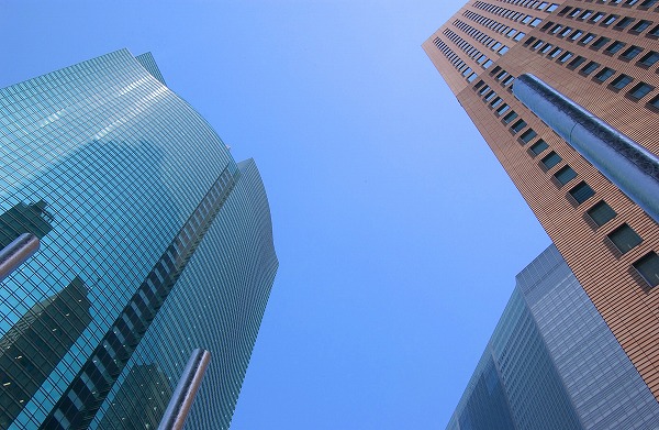 大手町オフィス街 10222006454 の写真・イラスト素材アマナイメージズ