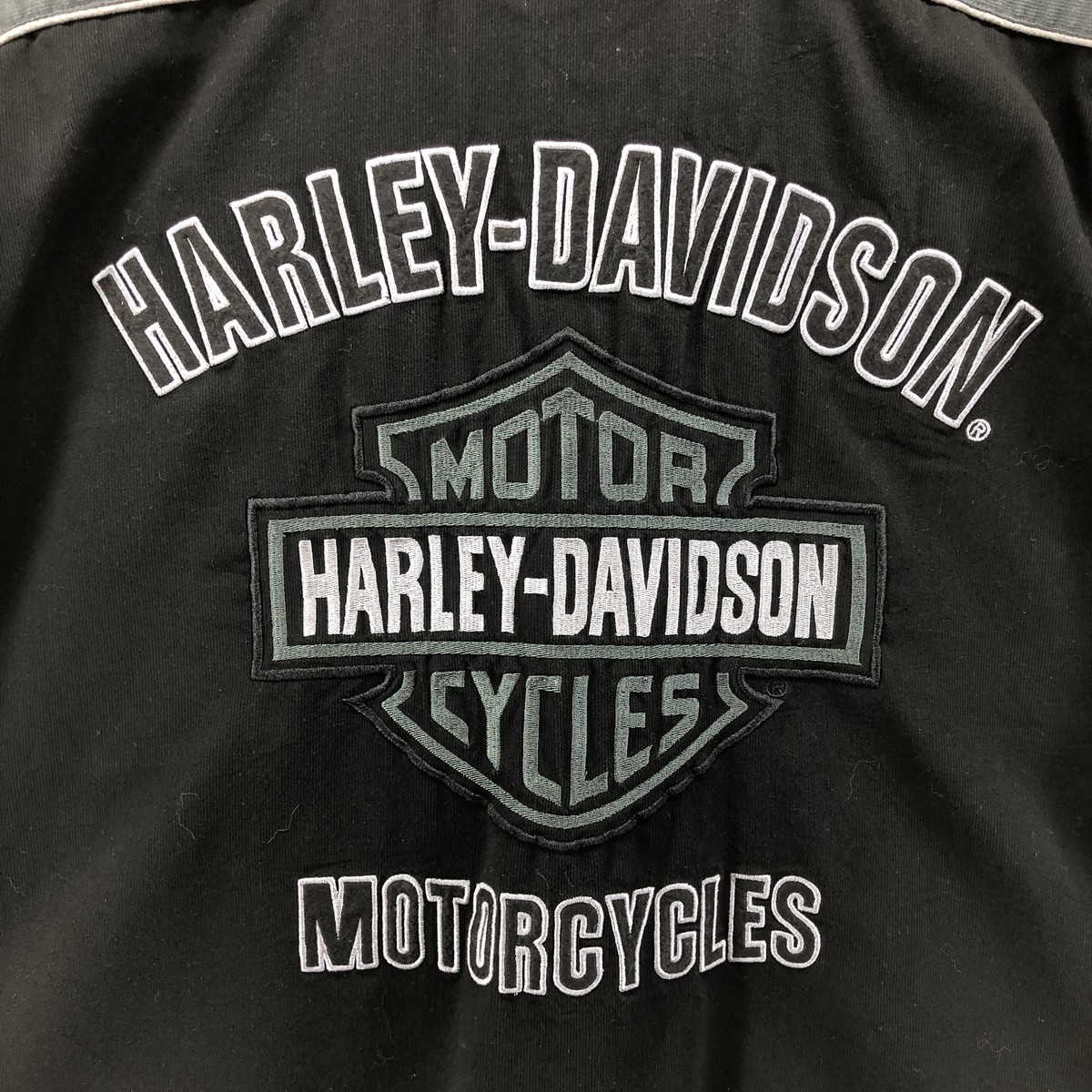 Harley-Davidson ハーレーダビッドソン の「 ヴィンテージ古着 Harley Davidsonハーレーダビッドソン ロゴスウェットパーカー コピーライト入り パーカー 」 - WEAR
