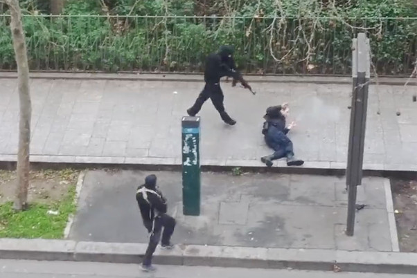 シャルリーエブド襲撃事件とは何？ わかりやすく解説 Weblio辞書